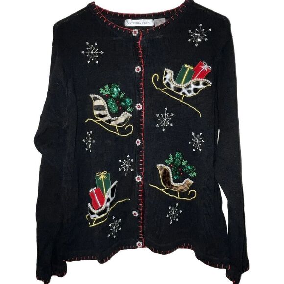 Christmas Sweater‎ Size Medium Black Animal Prints Sleds Pearls Snow - Picture 1 of 12